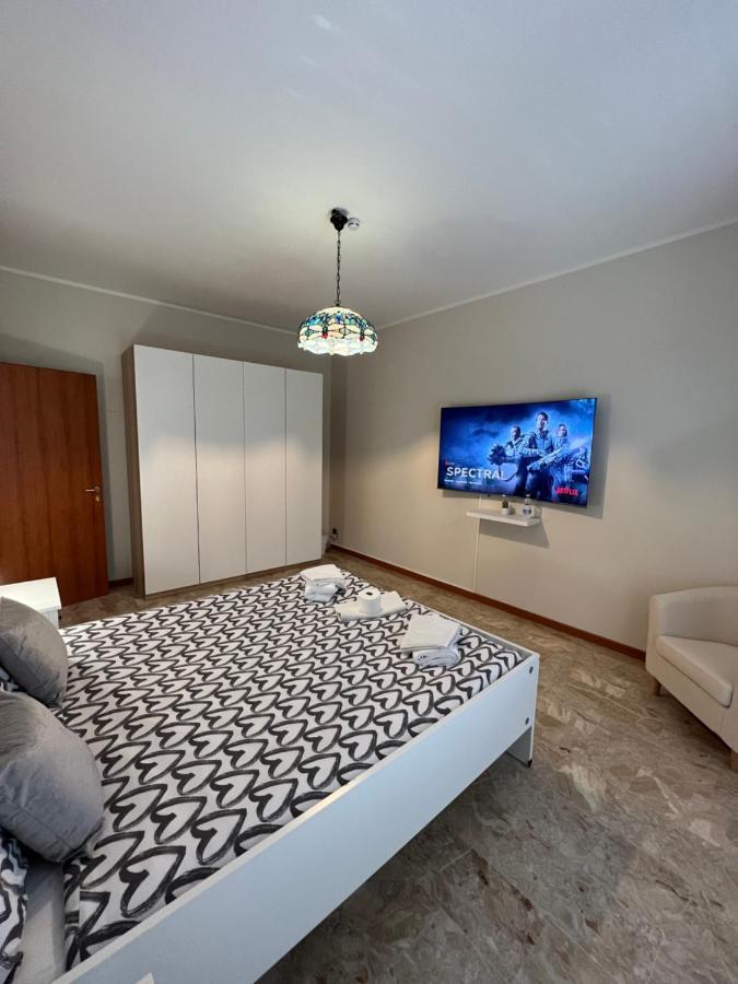 Casa Diego Camera Con Balcone Privato Пиаченца Екстериор снимка